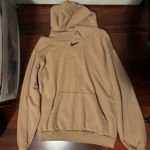 Nike center swoosh hoodie size medium like new